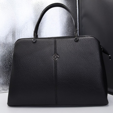 Zarif Formlu Siyah Kadın El Çantası