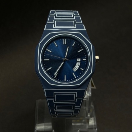 Çerçeve Detaylı Mavi Kadran Erkek Kol Saati