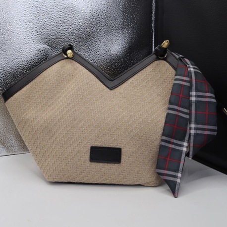 Hasır Dokulu Bej Kadın Çantası