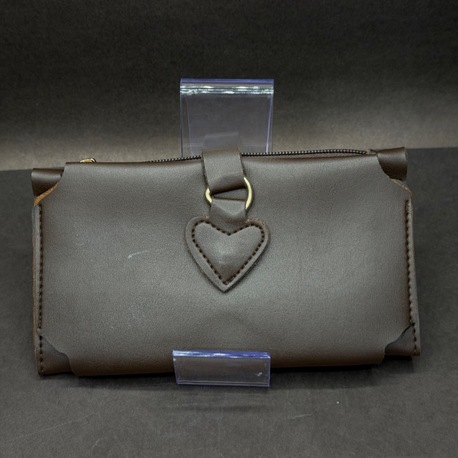 Kalp Detaylı Fermuarlı Uzun Kadın Cüzdan – Koyu Kahverengi