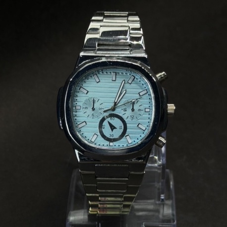 Açık Mavi Kadranlı Modern Çelik Erkek Saat