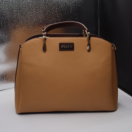 Taba (Camel) Renk Klasik Tasarım Kadın Çanta