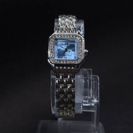 Mavi Kadranlı Gümüş Ton Metal Saat