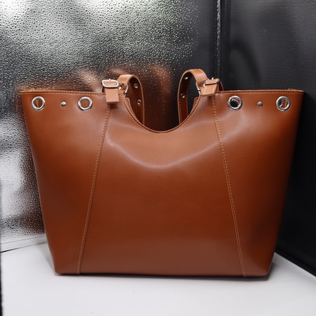 Geniş Formlu Sade Taba Kadın Çanta