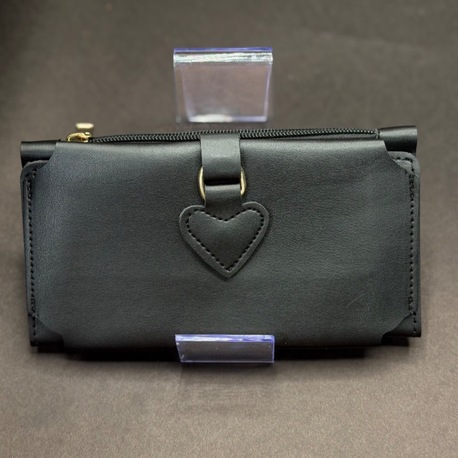 Kalp Detaylı Şık Kadın Cüzdan