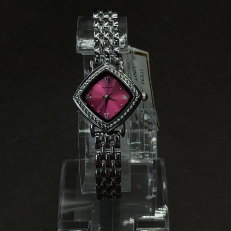 Minimal Kare Tasarım Fuşya Detaylı Kadın Kol Saati